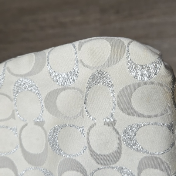 Coach Crossbody - Picture 11 of 13